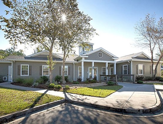 exterior view at  Bradley Pointe located in Savannah, GA